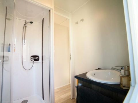 MOBILHOME 5 personnes - Confort 3 Pièces 4/5 Personnes + TV