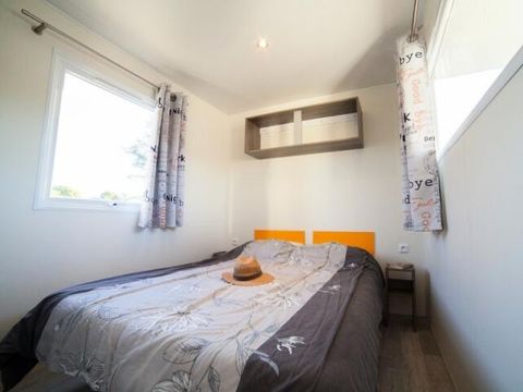 MOBILHOME 5 personnes - Confort 3 Pièces 4/5 Personnes + TV