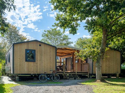 MOBILHOME 12 personnes - PRESTA+ 60m² Tribu 6 chambres 2 SdB TV + clim