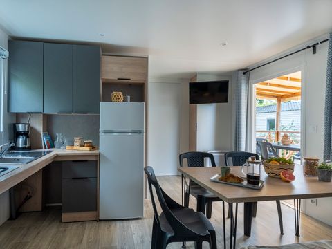 MOBILHOME 4 personnes - PRESTA + 33m² PMR - 2 chambres TV + clim