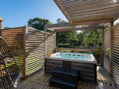 MOBILHOME 6 personnes - Prestige  2 SdB, 1 Jacuzzi