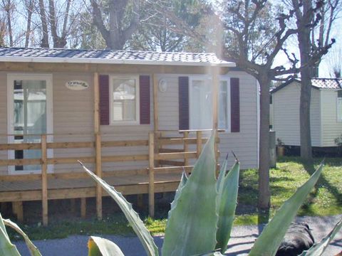 MOBILHOME 6 personnes - Confort climatisé TV (C7)