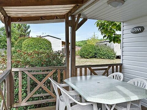 MOBILHOME 4 personnes - Mobil-home | Comfort | 2 Ch. | 4 Pers. | Terrasse simple | Clim.