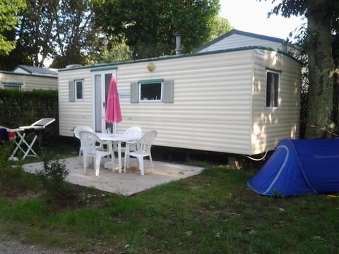 MOBILHOME 4 personnes - SANS SANITAIRES ET SANS EAU