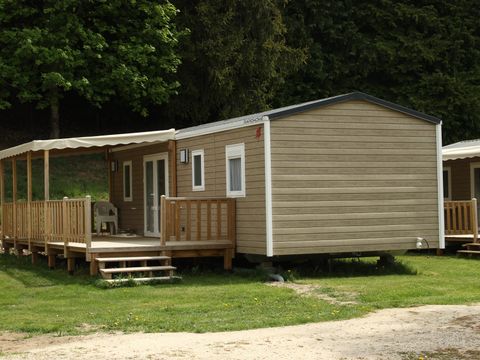 MOBILHOME 8 personnes - PETUNIA et GERANIUM
