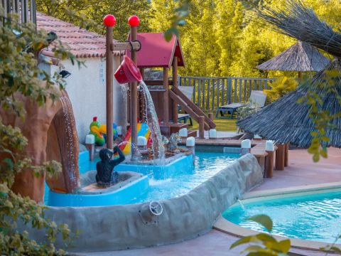 Flower Camping Saint Amand - Camping Ardèche - Image N°6