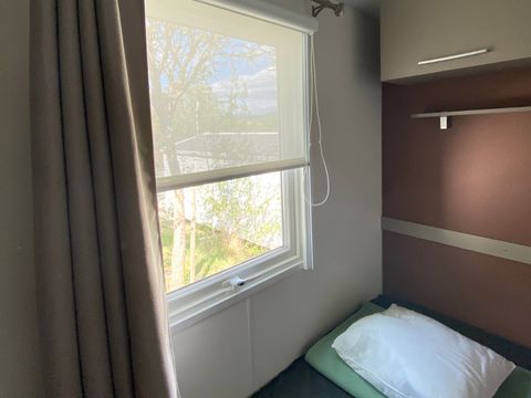 MOBILHOME 6 personnes - Confort 32 m² 3 chambres Clim, Tv