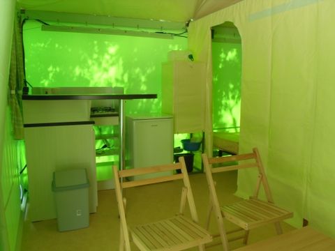 BUNGALOW TOILÉ 4 personnes - Funflower Standard 20 m² sans sanitaires