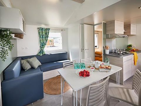 Mobilhome 4 personnes - Homeflower Premium 29 m² - 4p-2 chambres - Clim - Tv - Lave-vaisselle - Terrasse - XXL