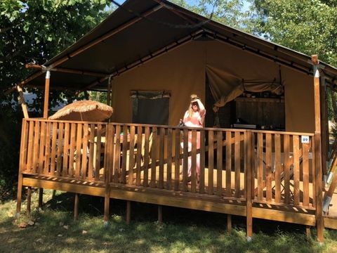 TENTE TOILE ET BOIS 4 personnes - Tente Tendi Safari avec salle de bain