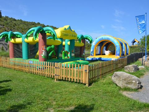 Flower Camping Saint Amand - Camping Ardèche - Image N°9