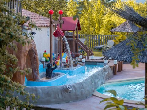 Flower Camping Saint Amand - Camping Ardèche - Image N°5