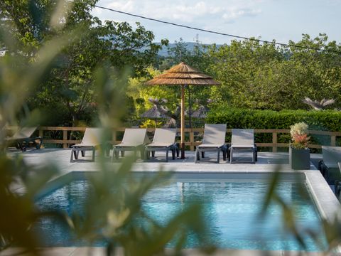 Flower Camping Saint Amand - Camping Ardèche - Image N°7