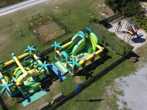 Flower Camping Saint Amand - Camping Ardèche - Image N°8