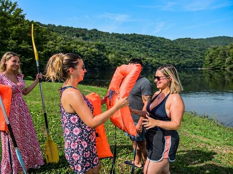  Camping Le Lac de Laval-de-Cère - Camping Lot - Image N°9