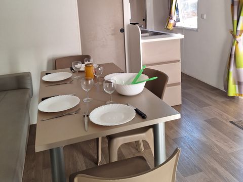 MOBILHOME 5 personnes - Confort pour 4/5 personnes