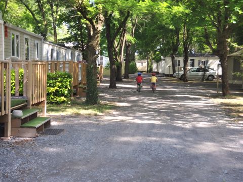 Camping les Rives d'Auzon - Camping Ardèche - Image N°37