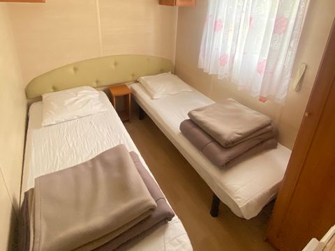 MOBILHOME 6 personnes - Premium avec lave-vaisselle, clim et TV