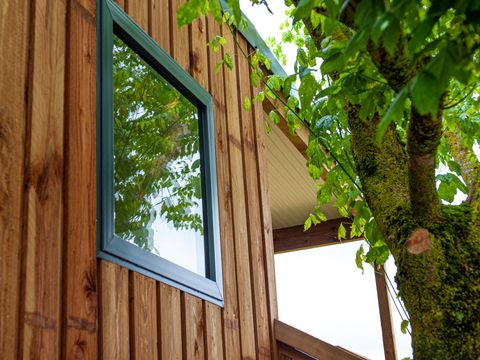 CHALET 5 personnes - Chalet Premium (35m²) avec terrasse couverte, 2 chambres