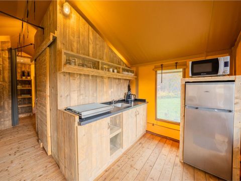 Tente en toile et en bois 6 personnes - hu Glamp Premium XL	Tenda