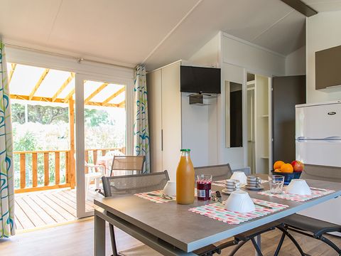 Mobilhome 8 personnes - CLIM + TV