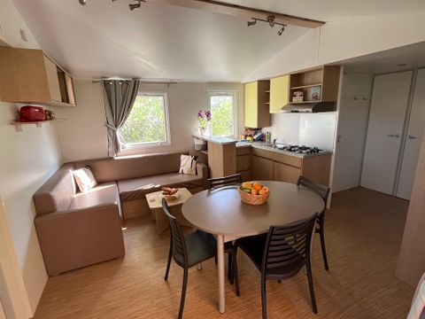 Mobilhome 8 personnes - CLIM + TV