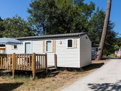 MOBILHOME 6 personnes - Classique | 3 Ch. | 6 Pers. | Terrasse surélevée | 1 SDB | Clim. | TV