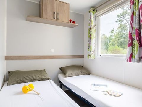 MOBILHOME 6 personnes - Comfort | 3 Ch. | 6 Pers. | Terrasse surélevée | Clim. | TV