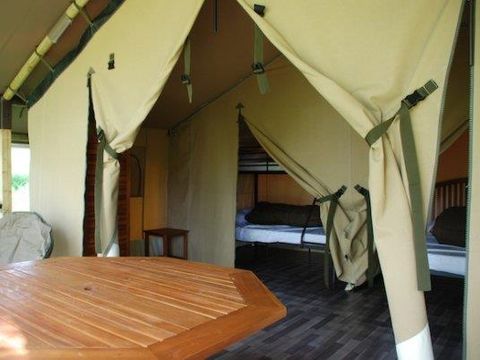 Tente en toile et en bois 5 personnes - Tente Safari - KENYA 30m² - 2 chambres - Sans sanitaires