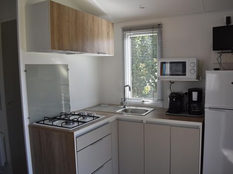 Mobilhome 4 personnes - Panama 32m² - 23m² +9m² de terrasse - 2 chambres