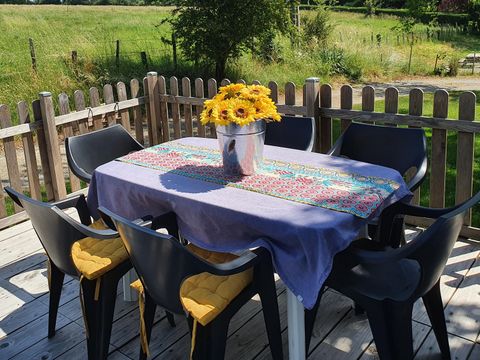 Mobilhome 4 personnes - Evolution 45m² - 24m²+21m² de terrasse - 2 chambres