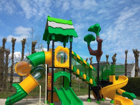 Camping Les Tournesols - Camping Sarthe