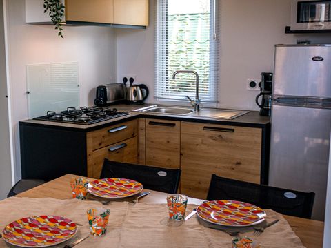 MOBILHOME 4 personnes - Classique Confort | 2 Chambres