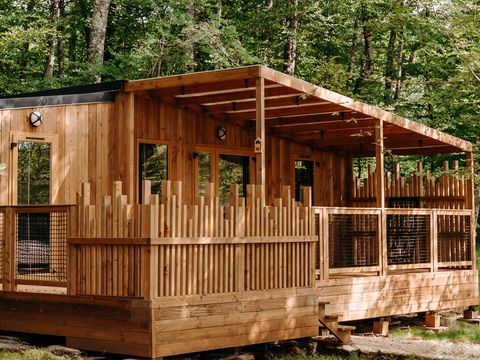 HÉBERGEMENT INSOLITE 6 personnes - Cottage Signature | 3 Chambres