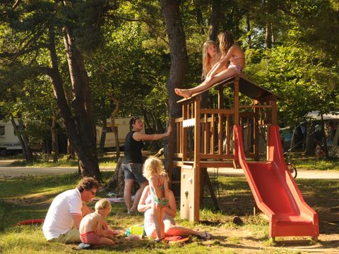 Camping L'Ermitage du Grand Bois - Camping Drome - Image N°2