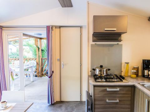 MOBILHOME 4 personnes - Confort 3 Pièces 4 Personnes Climatisé + TV