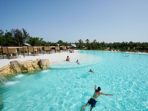 Torre Rinalda Beach Camping & Resort - Camping Lecce - Image N°2