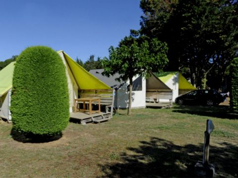 TENTE TOILE ET BOIS 4 personnes - Ecolodge 4 personnes
