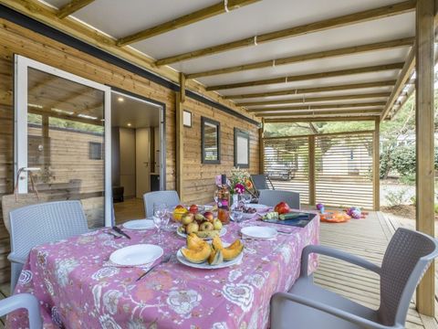 Mobilhome 4 personnes - Climatisé - 23m² - 2 chambres M