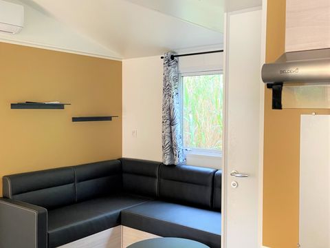 MOBILHOME 4 personnes - Family Luxe 30m² - Jacuzzi