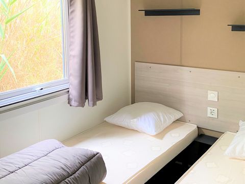 MOBILHOME 4 personnes - Family Luxe 30m² - Jacuzzi
