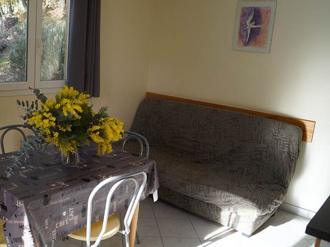 Gîte 6 personnes - BASTIDON