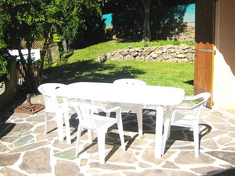 VILLA 8 personnes - PROVENCALE (jardin et jacuzzi privé)