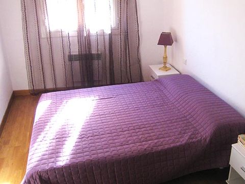 VILLA 8 personnes - PROVENCALE (jardin et jacuzzi privé)