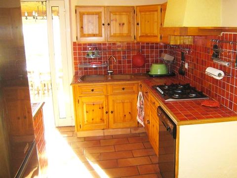 VILLA 8 personnes - PROVENCALE (jardin et jacuzzi privé)