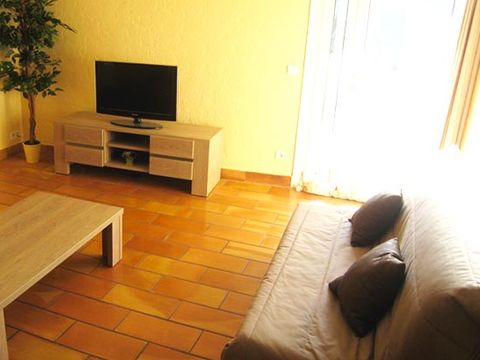 VILLA 8 personnes - PROVENCALE (jardin et jacuzzi privé)