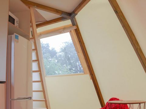 HÉBERGEMENT INSOLITE 4 personnes - Tipi