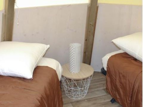 HÉBERGEMENT INSOLITE 4 personnes - Tipi