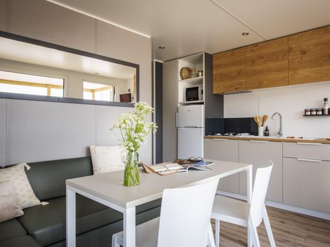 MOBILHOME 4 personnes - Homeflower bord de Seine Premium