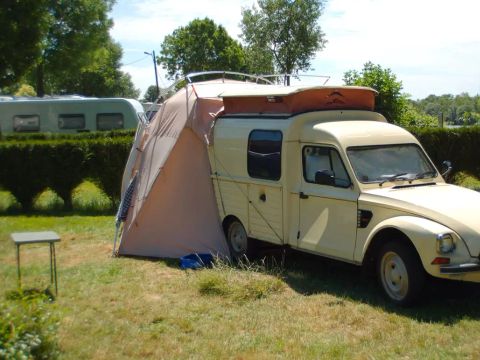 Flower Camping L'Ile Des Trois Rois - Camping Eure - Image N°18